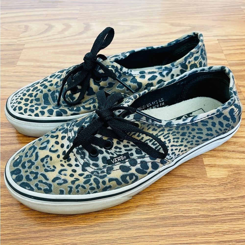 Vans Women’s Leopard Shoes